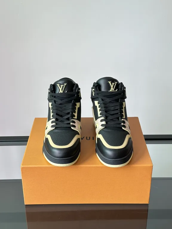 Louis Vuitton Shoe 